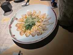 薄切鲜鱼片-穹六人间 people 6(岳阳路店)