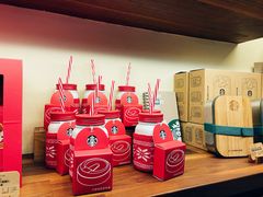 -星巴克(迪士尼小镇店)