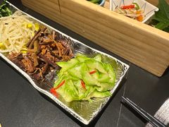 -山川小町·极番烧肉(新地假日广场店)