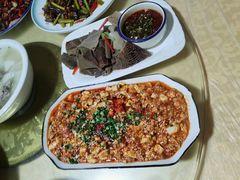 -洪霞餐馆