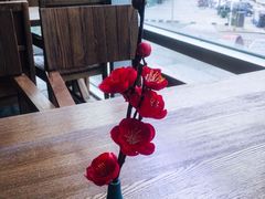 -蜜桃餐厅·伴山(湖滨商业街店)