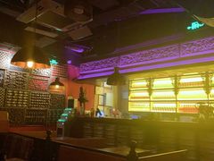 -Helens海伦司小酒馆(上海疁城新天地店)