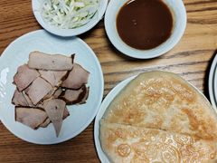 -李连贵酒家熏肉大饼(昆明街店)