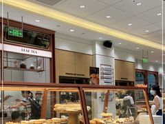 面包甜点陈列柜-多乐之日(颐堤港店)
