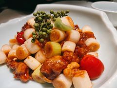 特色宫保鸡丁-羲和雅苑•北京烤鸭(吴中路万象城店)