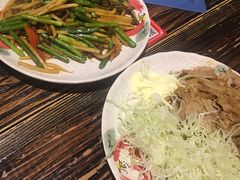 蒜苔炒牛肉-平成屋·午肴夜酒(四川北路店)