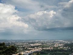 -神光山国家森林公园