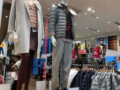 -优衣库(深圳万象天地旗舰店)