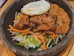 岩烧鸡肉石锅拌饭-权味·朝鲜族拌饭(勒泰店)