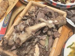 -一群羊手扒肉·火锅·早茶(远东公寓店)