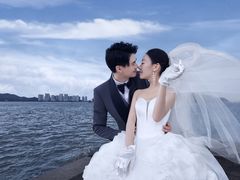 -经典婚纱摄影美学馆·私人定制