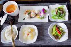 -耐味林月子会所(黄兴公园店)