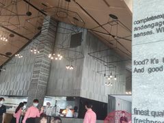 -WOLFGANG PUCK KITCHEN & BAR(迪士尼小镇店)