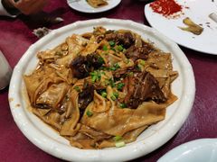 土鸡焖饼-壹阁胡羊焖饼(特色小吃街店)