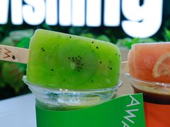 -M Stand(宁波万象城店)