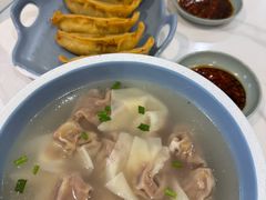 -老新隆牛肉锅贴(新街口店)