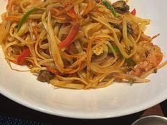 -MONICH牛排融合餐厅(和义大道购物中心店)