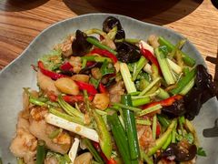 蒜香脱骨凤爪-金太阳海鲜烧烤·本地人餐厅(东纬路旗舰店)