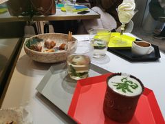 -茶是一枝花泡茶店