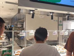 -老乡鸡(上海白玉兰广场店)