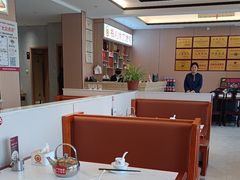 -梅利汴京烤鸭•开封豫菜地标店(铁北街店)