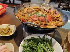 -富正毅三下锅·湘西韵味(天门山索道店)