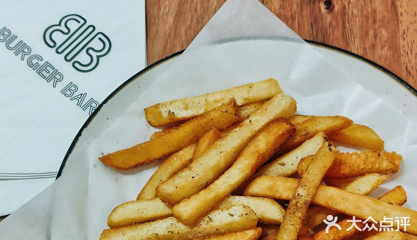 小鸟胃秒变大胃王！大夫山旁的网红汉堡太好吃了吧