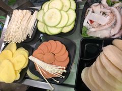 -赞酱川式烤肉(蜀都万达店)