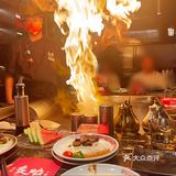 铁板上的舌尖美味呀[调皮]