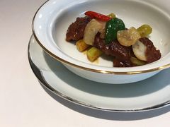 兰度百合爆乳鸽脯-伯衡55·吉品轩(乌鲁木齐南路店)