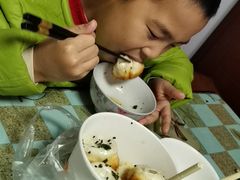 -香山胡记吴江路生煎(灵山路店)