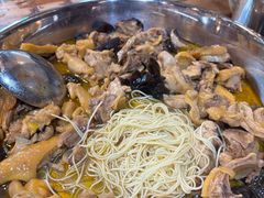 -伍哥厨房(新滘东路店)