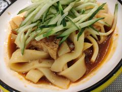 石河子凉皮-巴依老爷新疆美食(清华东门店)