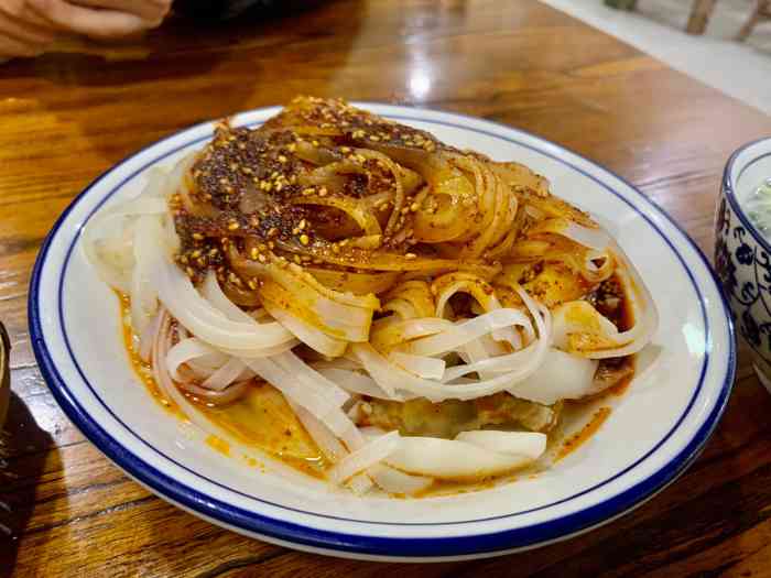 拴马桩擀面皮(大学南路总店)-"拴马桩擀面皮 [薄荷]环境: 中规中矩.