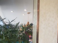 -小红鲸·海鲜餐厅(轸大路店)
