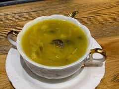 翅肚金汤辽参羹-十面欢腾·海鲜面·台式Bistro(长乐路店)
