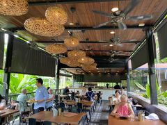 -植物园哈利亚餐厅