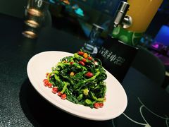 -辣尚瘾·烤鱼·新川菜(牡丹园直营店)