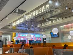 -黄记煌三汁焖锅(新佳丽江汉路店)