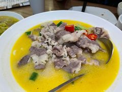 酸汤肥牛-上关雪東北菜(中房金谊店)