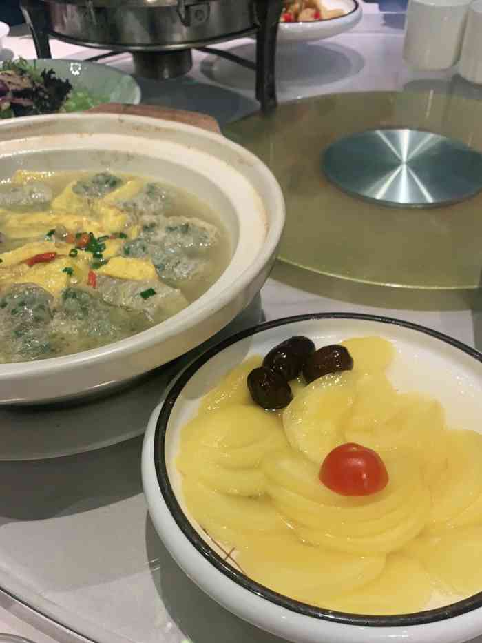 太太满庭芳(琥珀山庄店)-"琥珀山庄还挺多私房菜的～这家怎么听着感觉