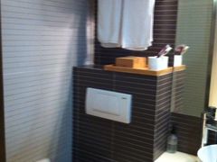 -全季酒店(上海徐家汇宜山路店)
