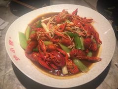 -沪小胖小龙虾(淮海中路旗舰店)
