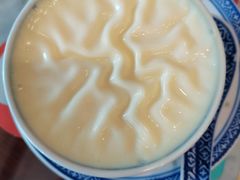 招牌双皮奶-广信牛奶甜品世家(台东店)