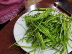 -银同牦牛肉火锅