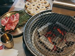 -草家酱蟹炭火烤肉店(珲春南路一店)