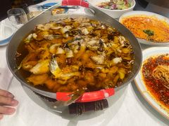 -鑫巴蜀小镇 · 水煮鱼专研店(玉桥店)