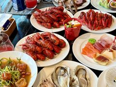 -云端西餐厅(南宁龙光那莲豪华精选酒店)