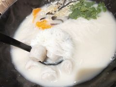 -渔米丰·广府鱼汤米线(光明广场店)