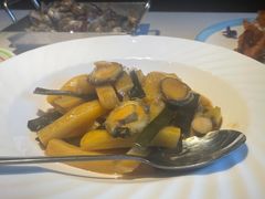 鲍鱼烧土豆-开海·红岛海鲜虾水饺(石老人店)